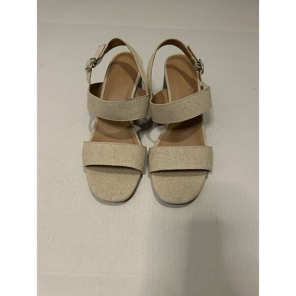 Old Navy Linen Wrap Sandal, Size 10. - Picture 1 of 5